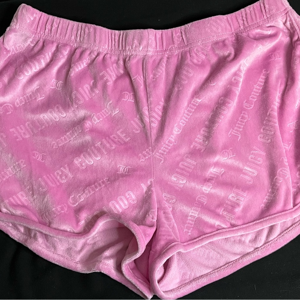 Juicy Couture Bubblegum Pink Lounge Shorts size large